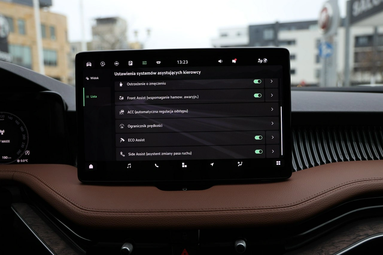 Skoda Superb - Zdjęcie 24