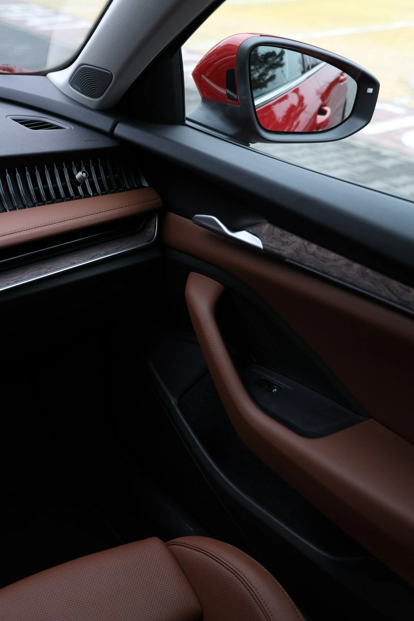 Skoda Superb - Zdjęcie 50