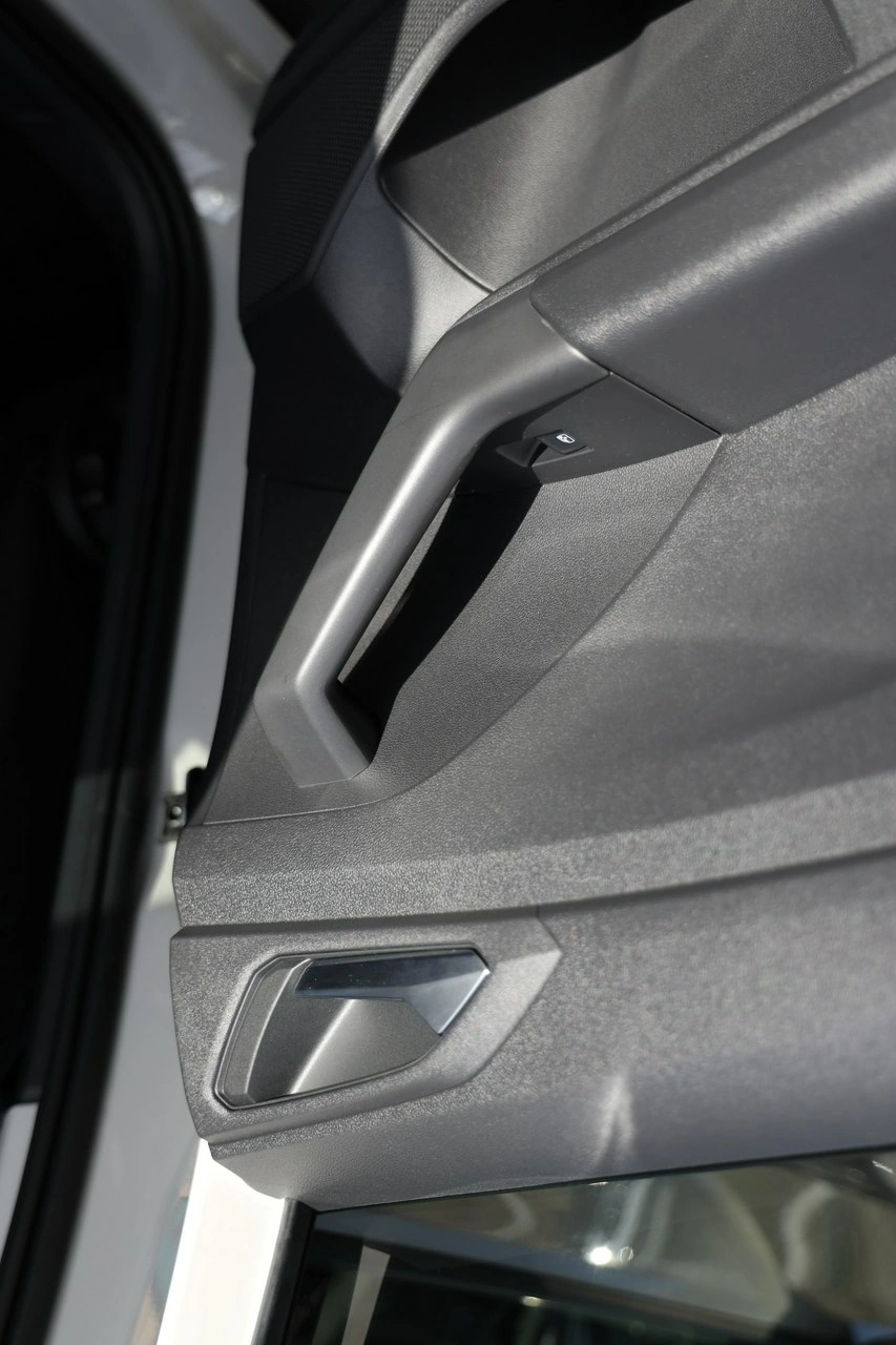 Volkswagen T-Cross - Zdjęcie 24