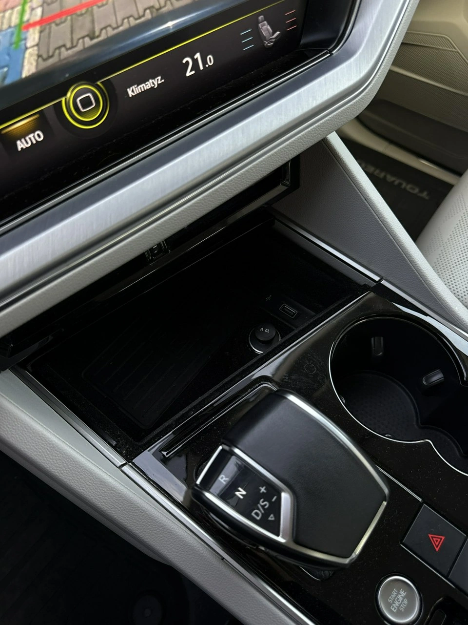 Volkswagen Touareg - Zdjęcie 18