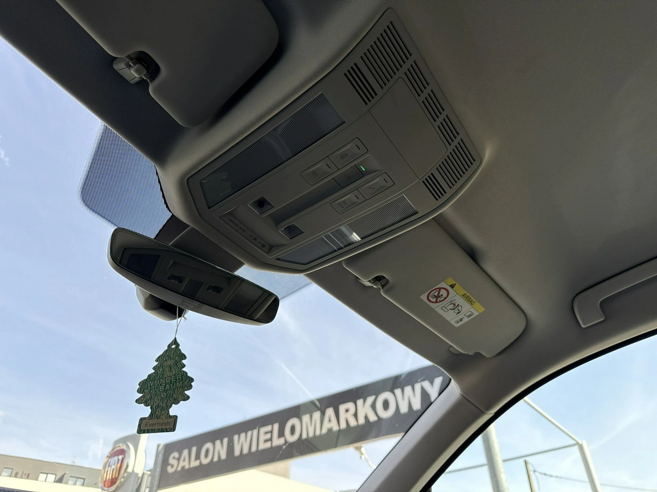 Volkswagen Touareg - Zdjęcie 21