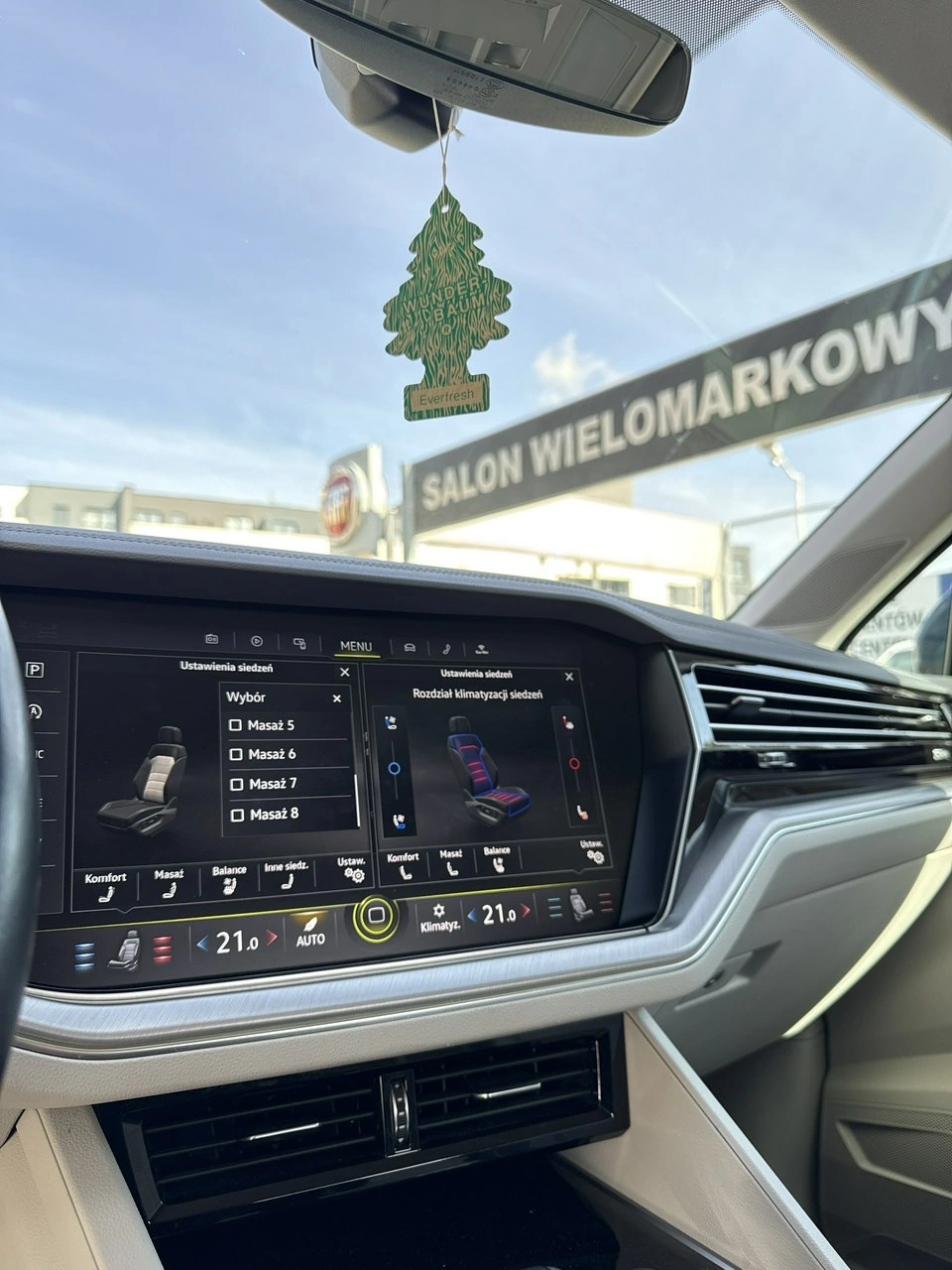 Volkswagen Touareg - Zdjęcie 35