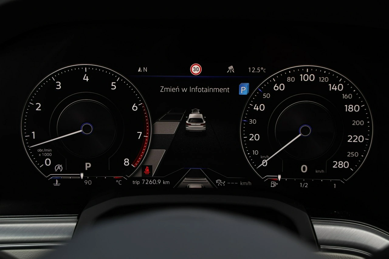 Volkswagen Touareg - Zdjęcie 20