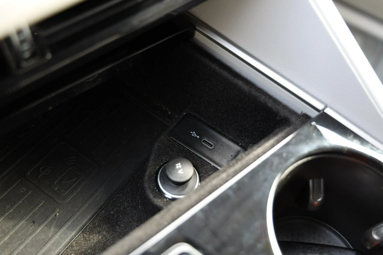 Volkswagen Touareg - Zdjęcie 22