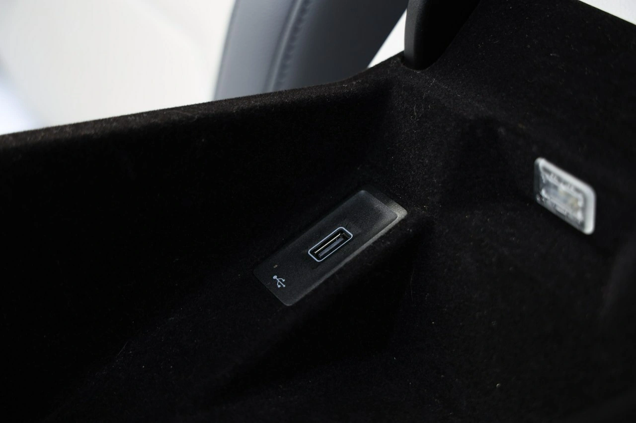 Volkswagen Touareg - Zdjęcie 23