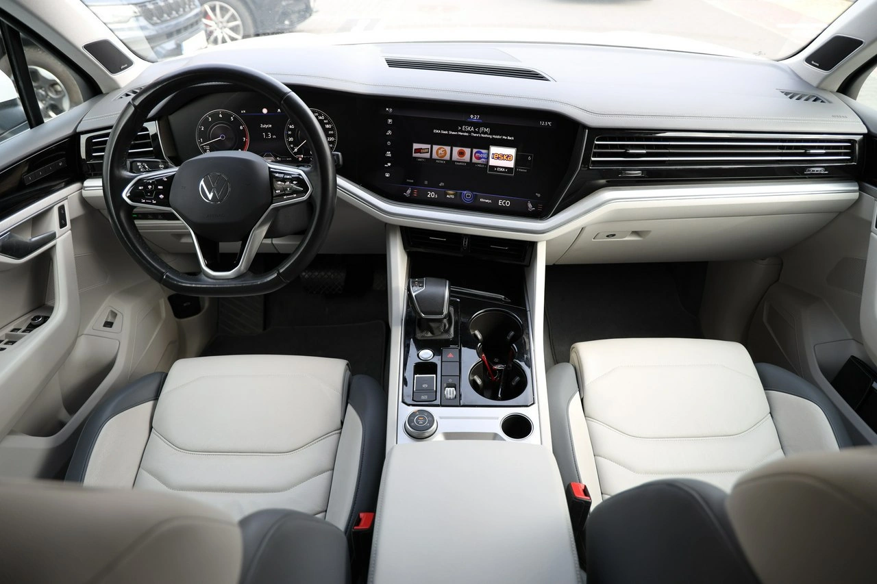 Volkswagen Touareg - Zdjęcie 31