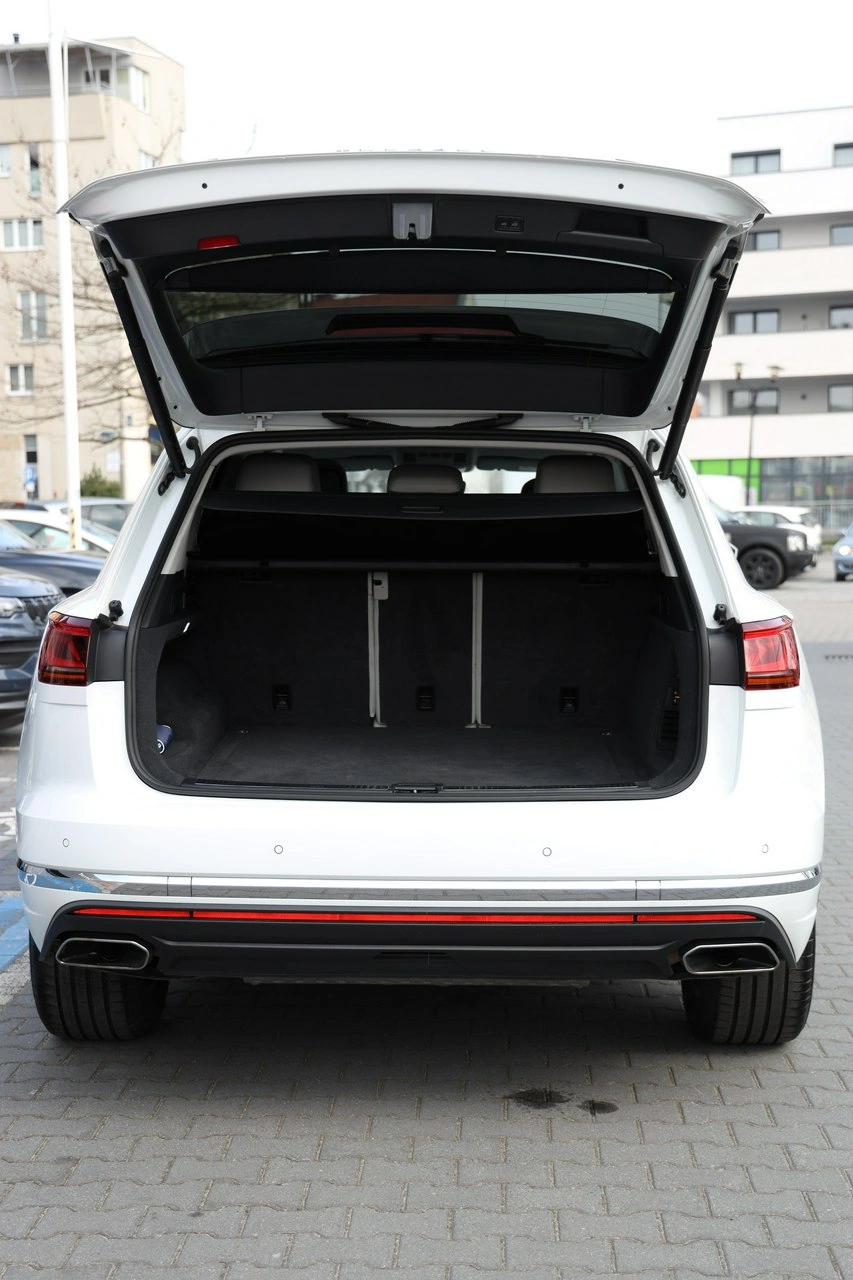Volkswagen Touareg - Zdjęcie 35