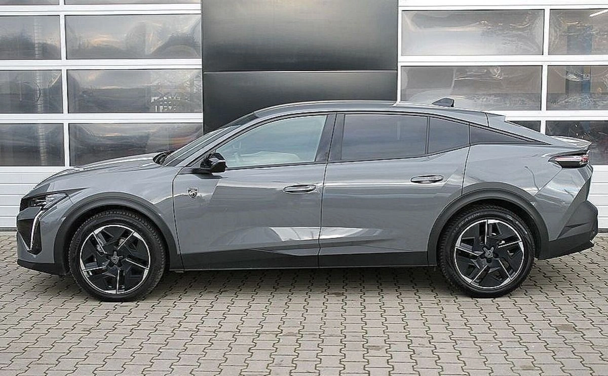 Peugeot 408 - Zdjęcie 11