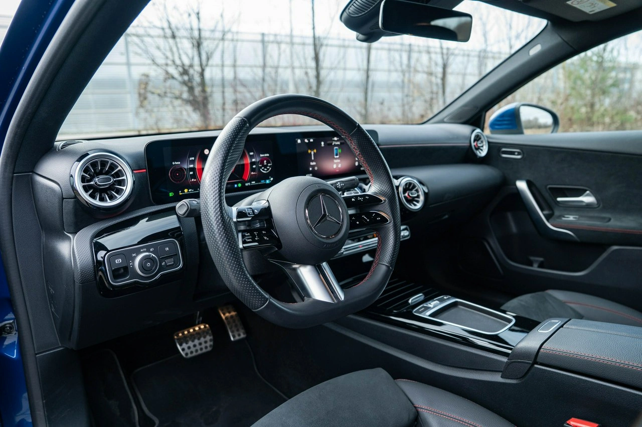 Mercedes A 200 - Zdjęcie 15