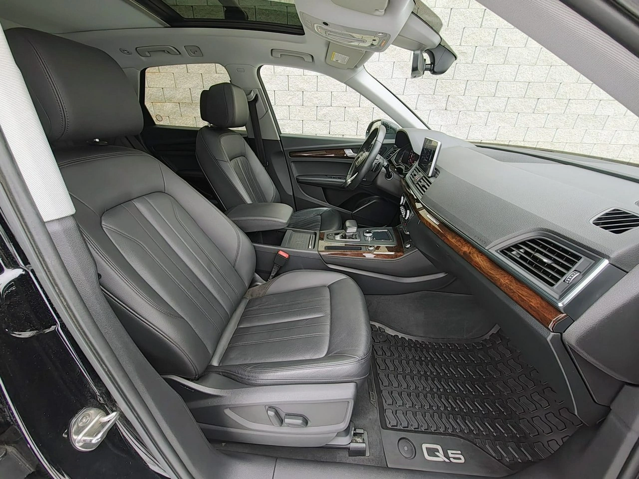 Audi Q5 - Zdjęcie 11