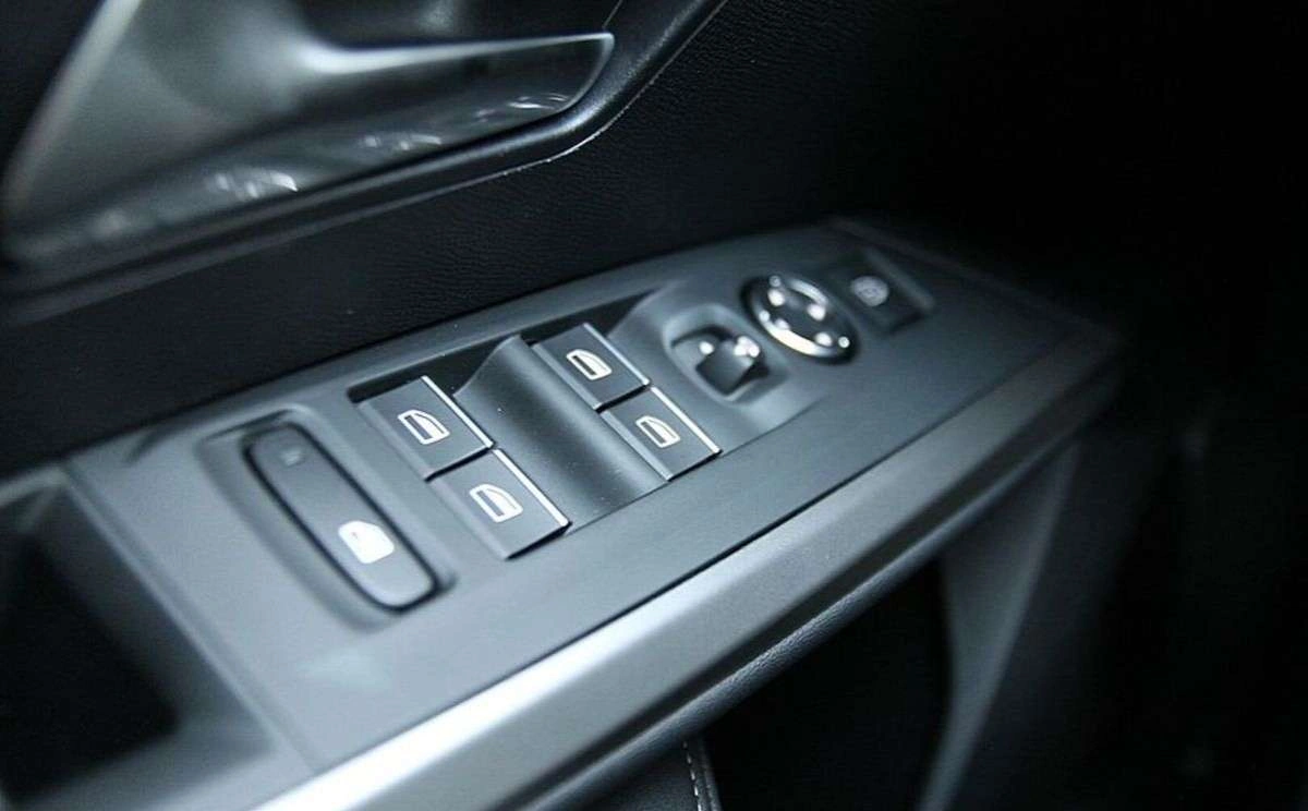 Peugeot 5008 - Zdjęcie 21