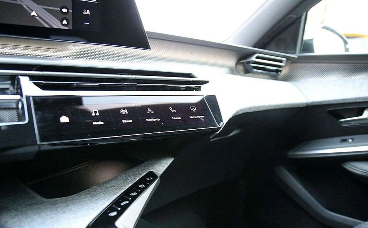 Peugeot 5008 - Zdjęcie 30