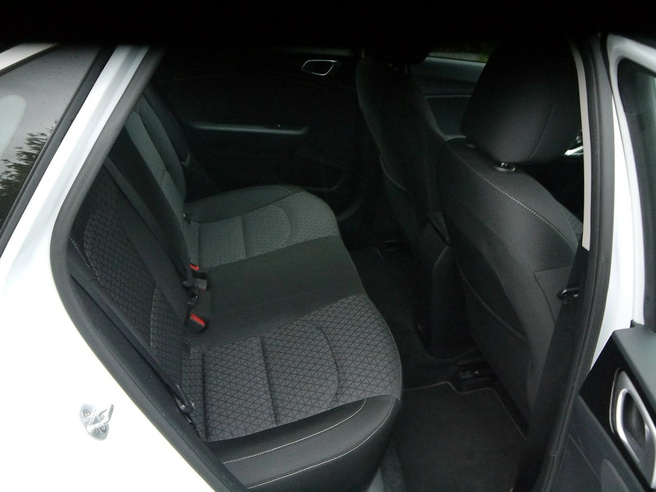 Kia Ceed - Zdjęcie 26