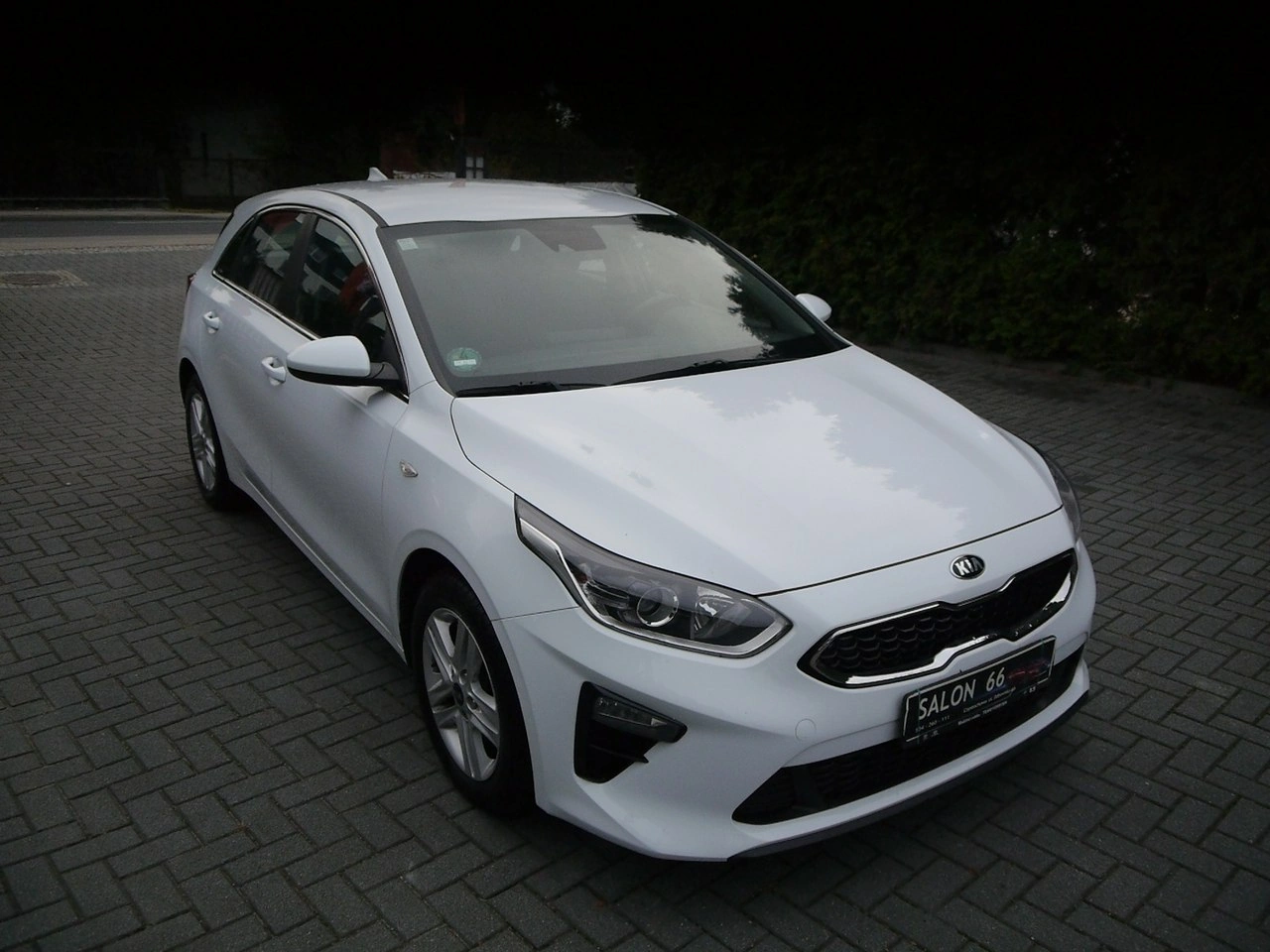 Kia Ceed - Zdjęcie 2