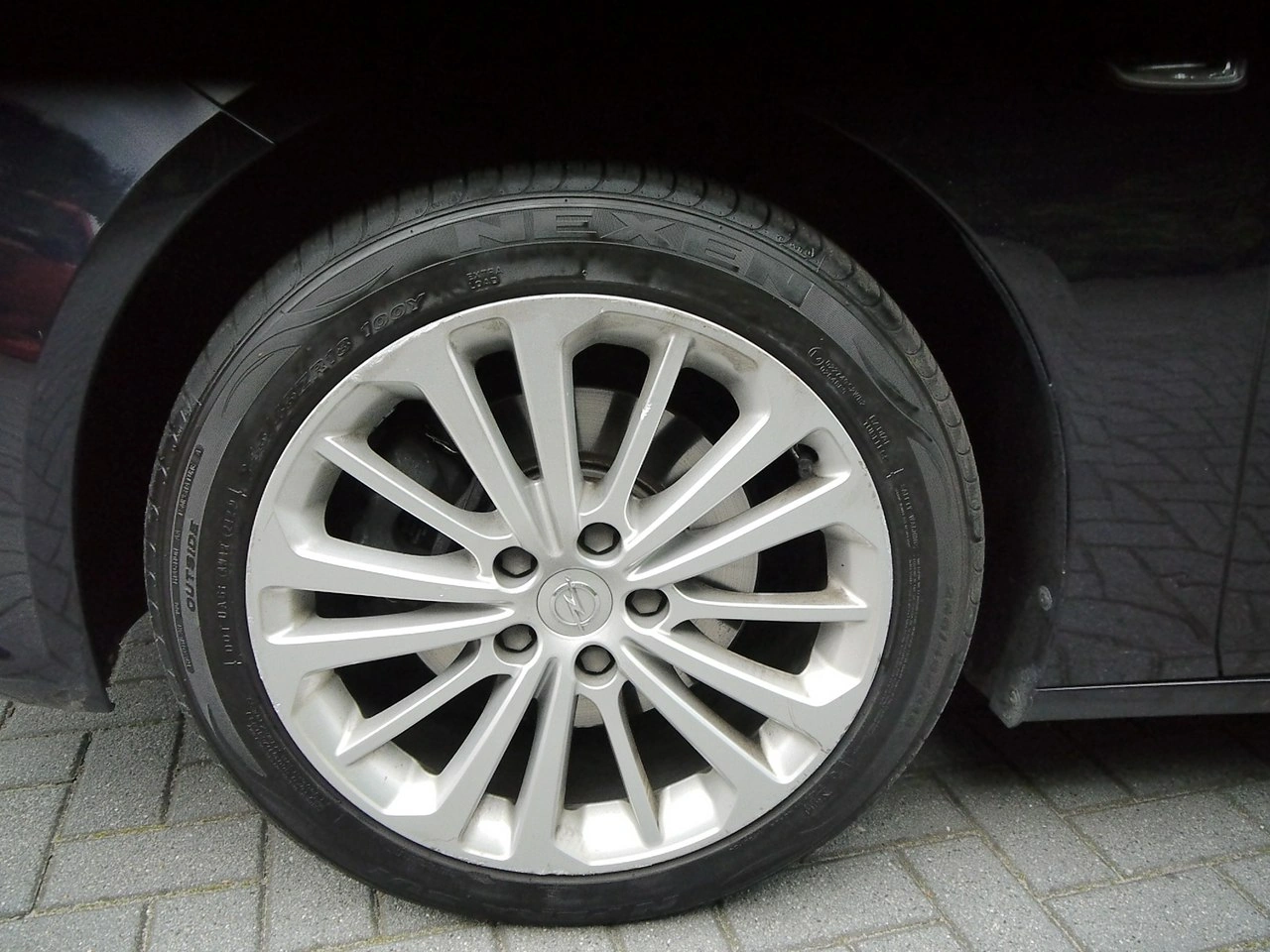 Opel Insignia - Zdjęcie 11