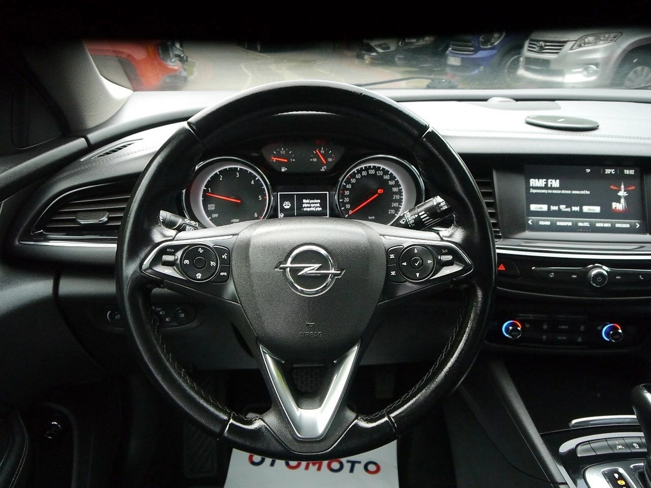 Opel Insignia - Zdjęcie 22