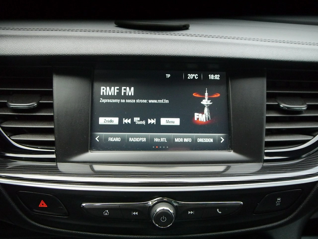 Opel Insignia - Zdjęcie 24