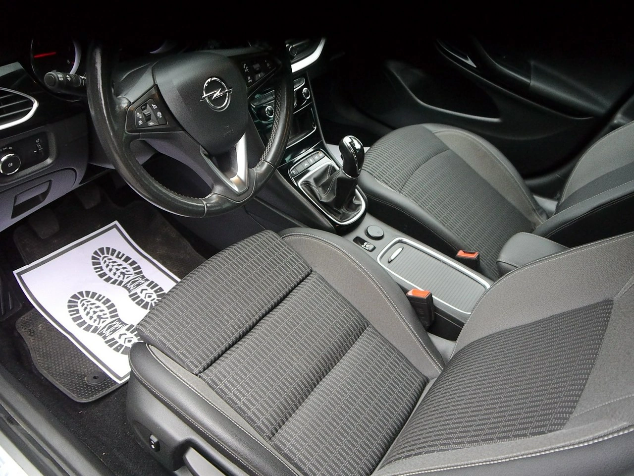 Opel Astra - Zdjęcie 21