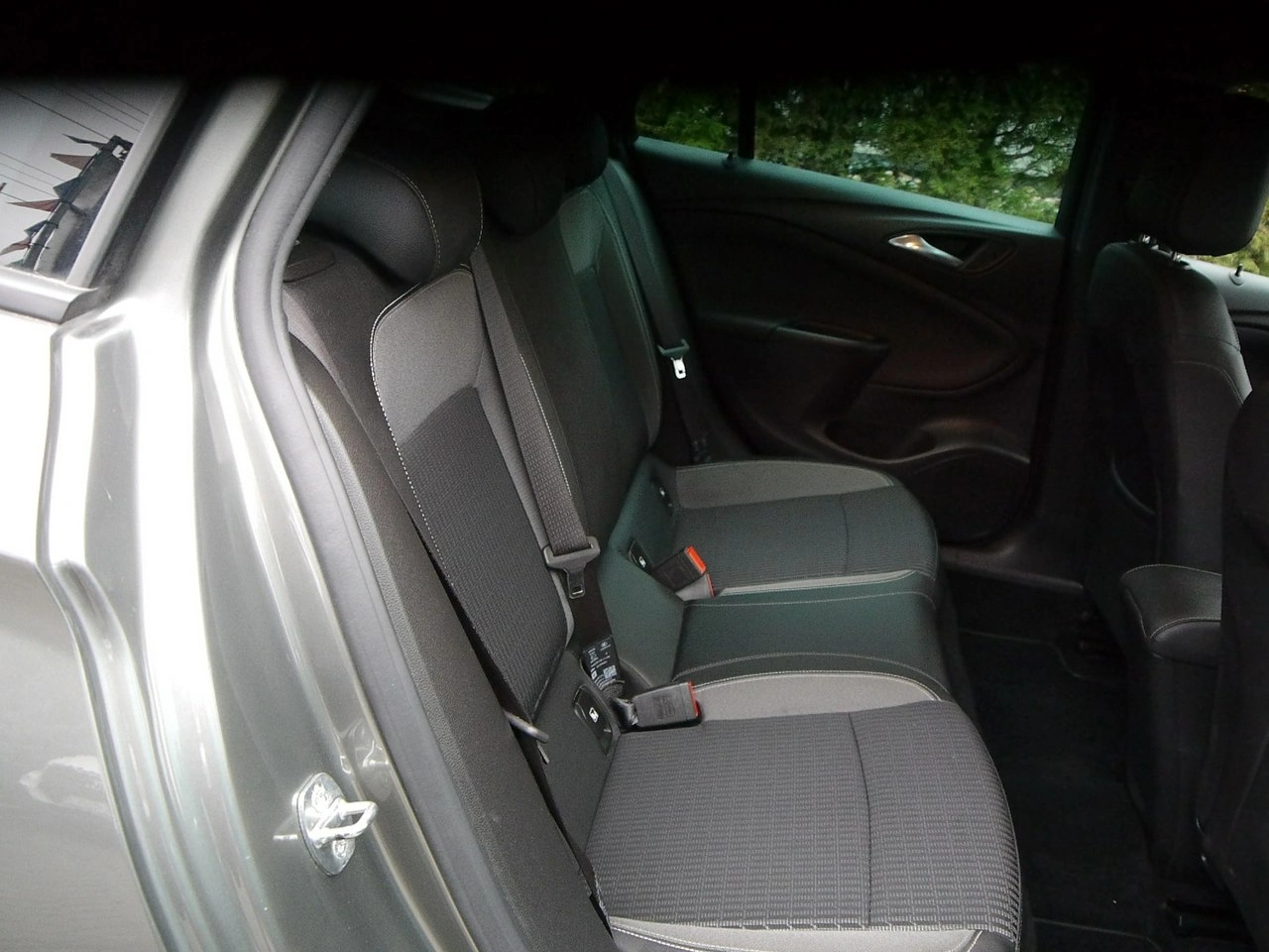 Opel Astra - Zdjęcie 24