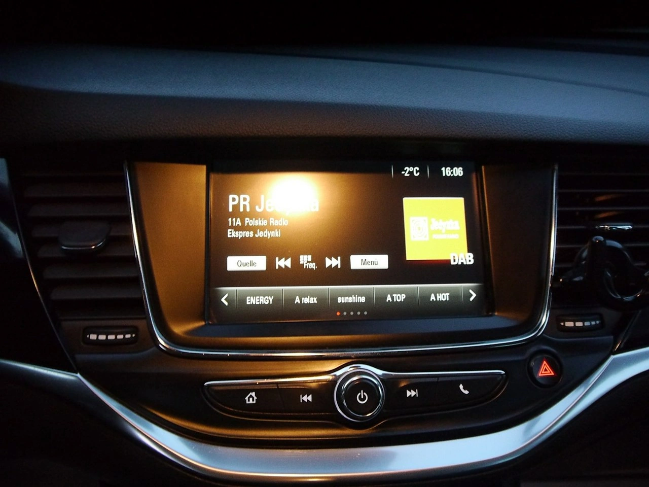 Opel Astra - Zdjęcie 18