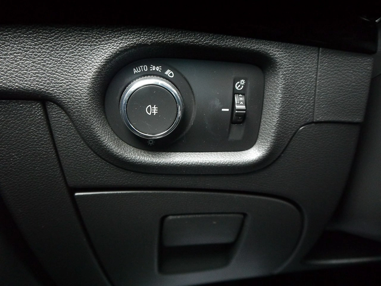 Opel Astra - Zdjęcie 27