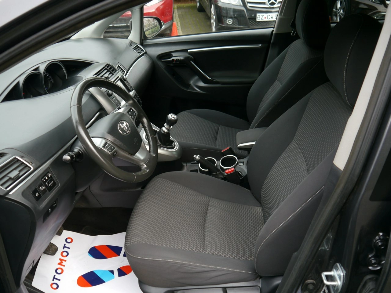 Toyota Verso - Zdjęcie 20