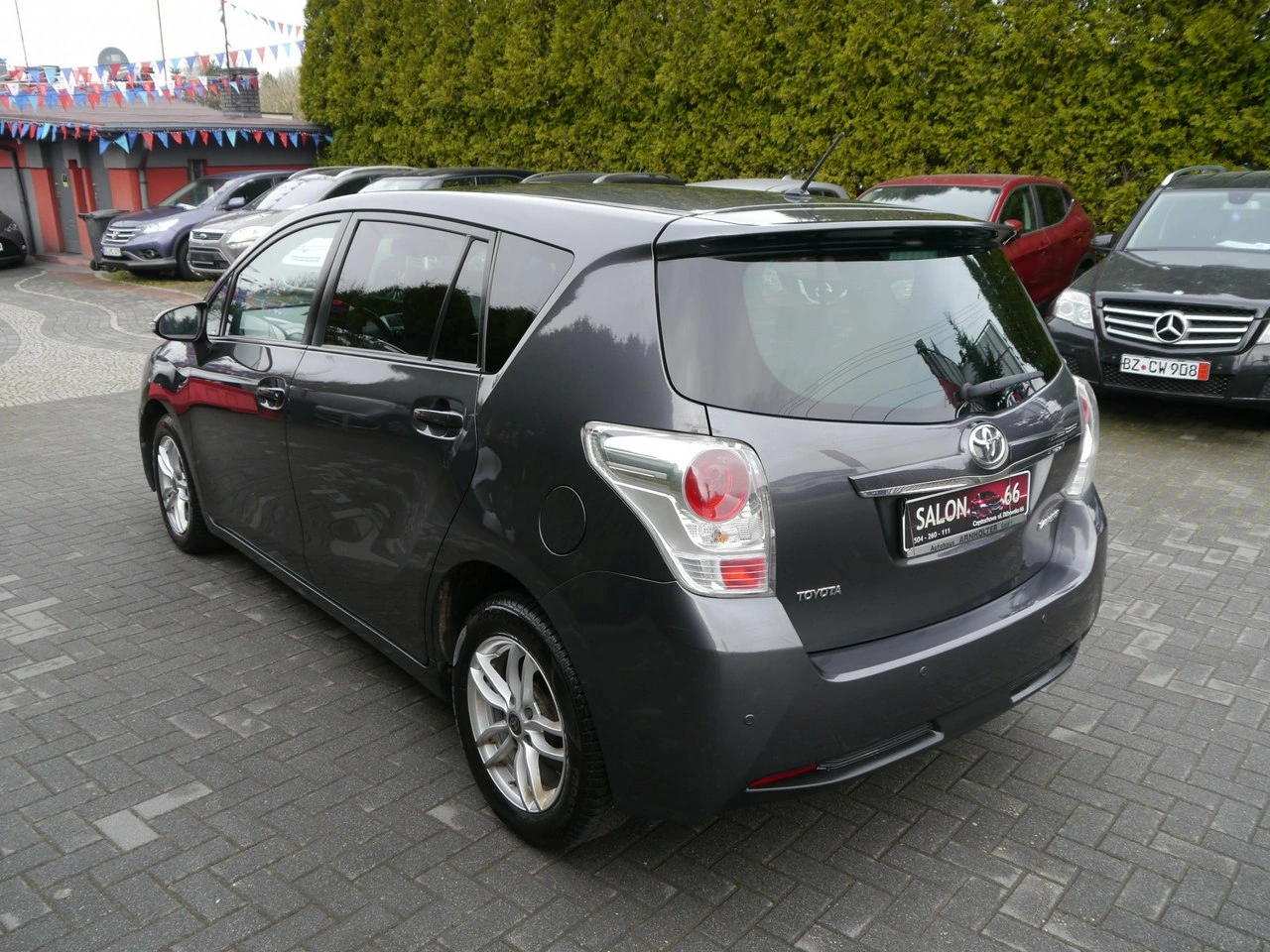 Toyota Verso - Zdjęcie 4