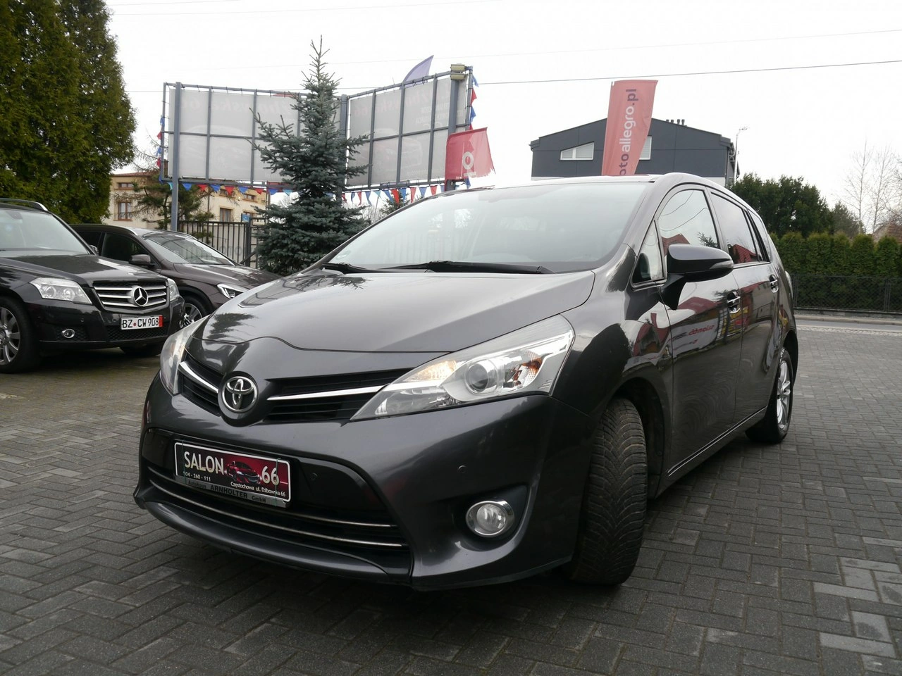 Toyota Verso - Zdjęcie 1