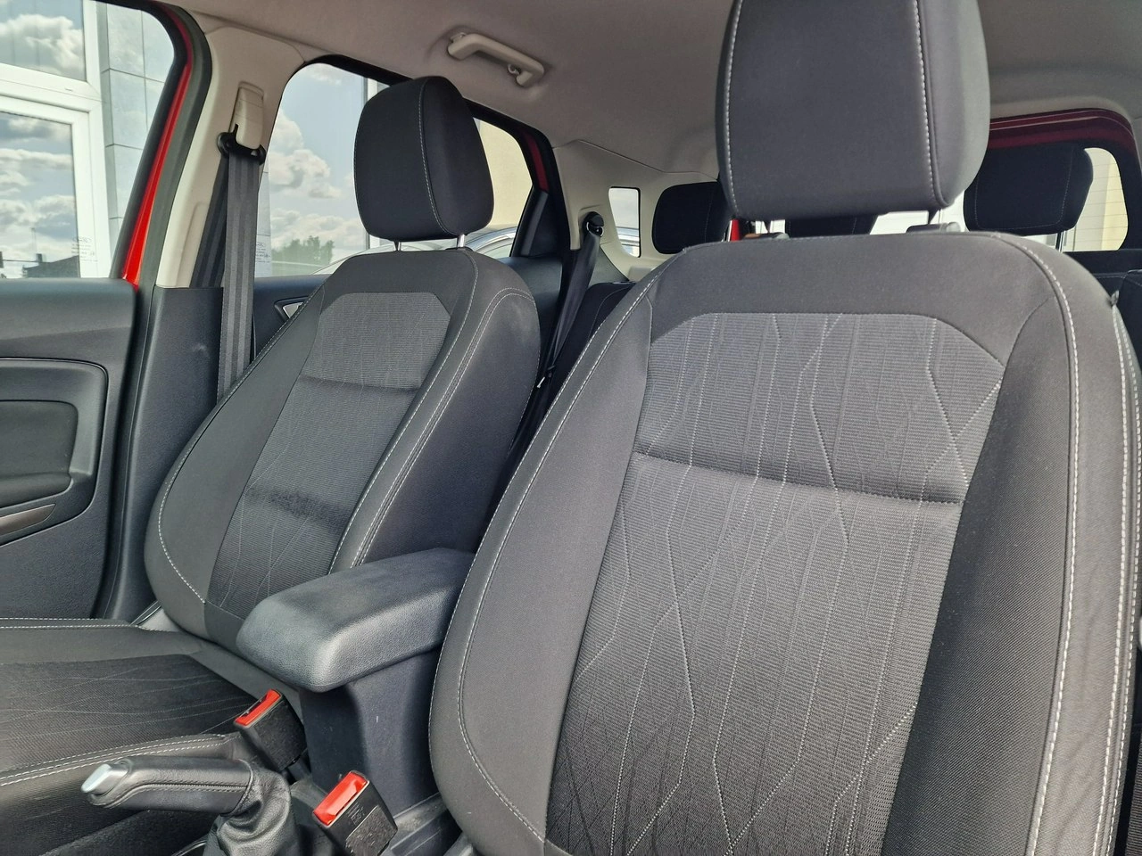 Ford EcoSport - Zdjęcie 17