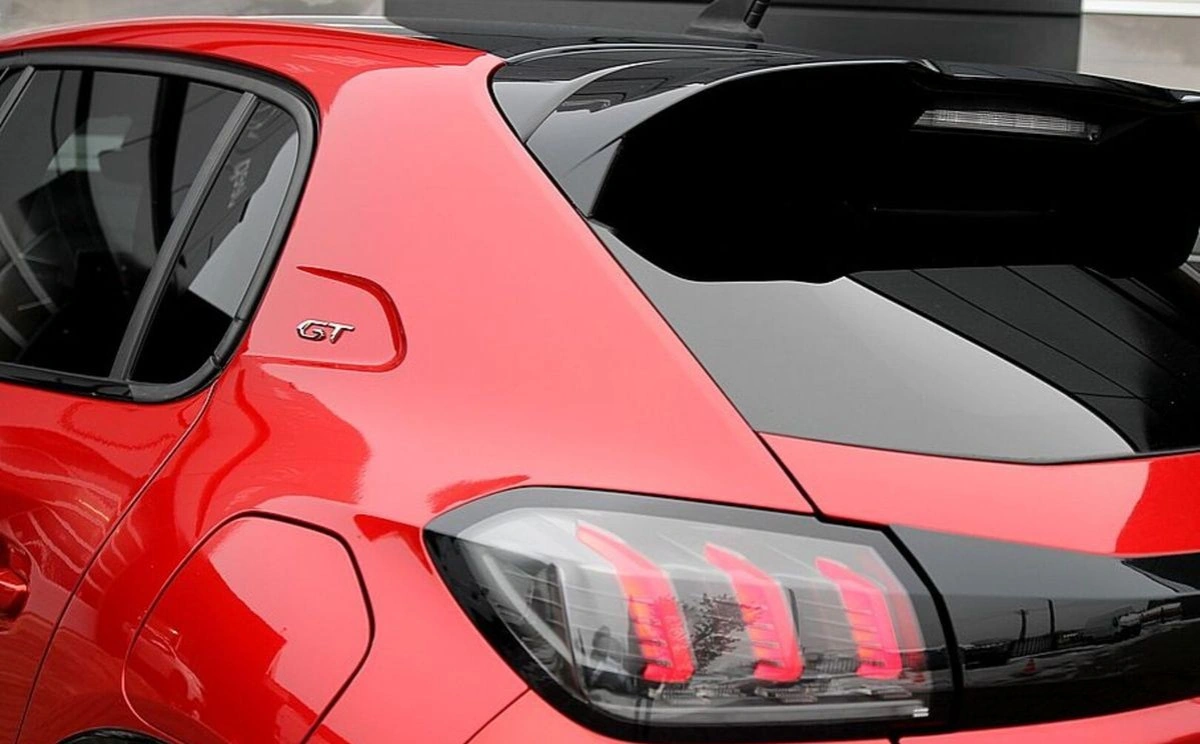 Peugeot 208 - Zdjęcie 14