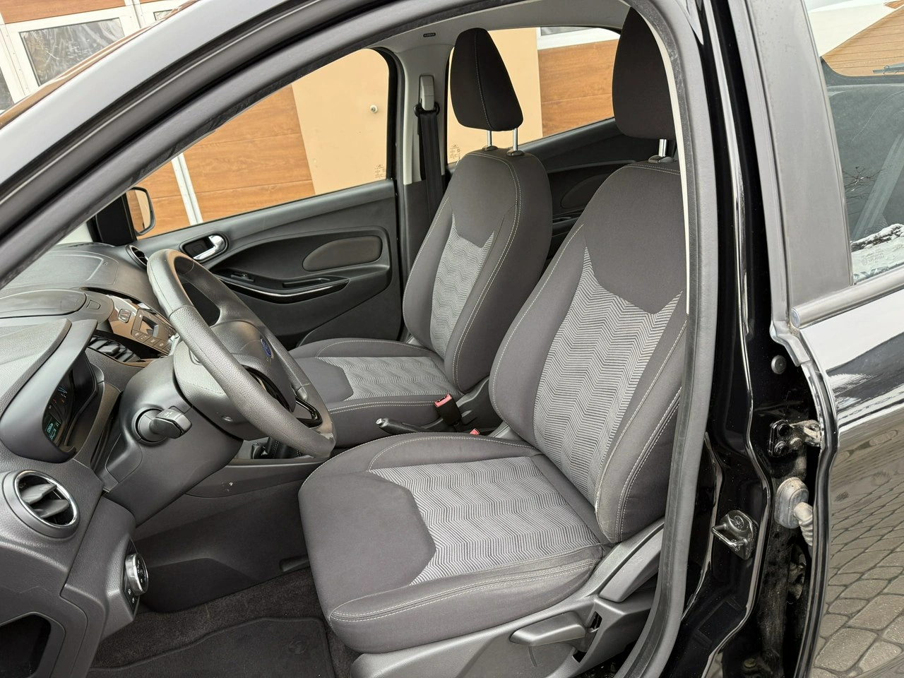 Ford Ka+ - Zdjęcie 16