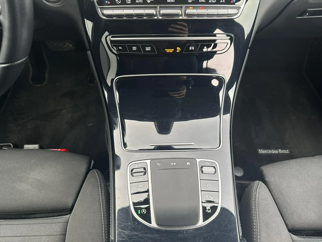 Mercedes GLC 200 - Zdjęcie 24