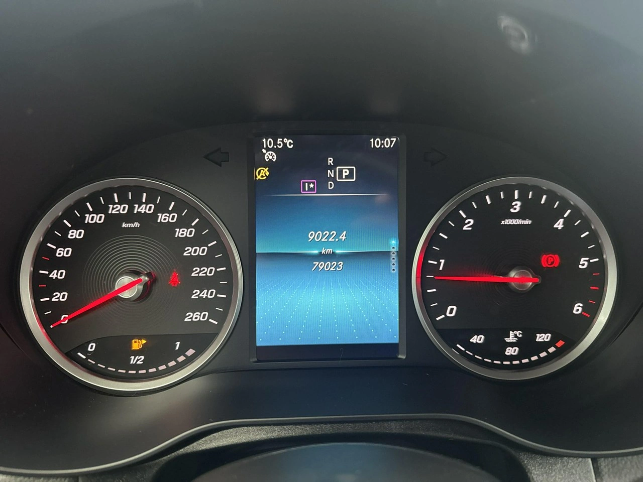 Mercedes GLC 200 - Zdjęcie 26