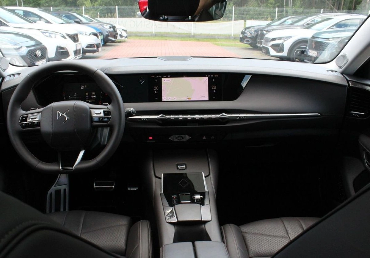 DS Automobiles DS 4 - Zdjęcie 23