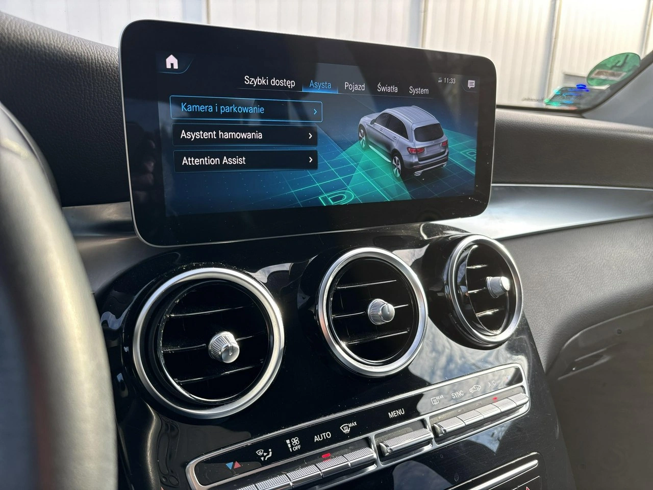 Mercedes GLC 200 - Zdjęcie 23