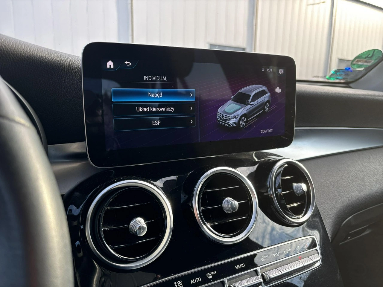 Mercedes GLC 200 - Zdjęcie 25