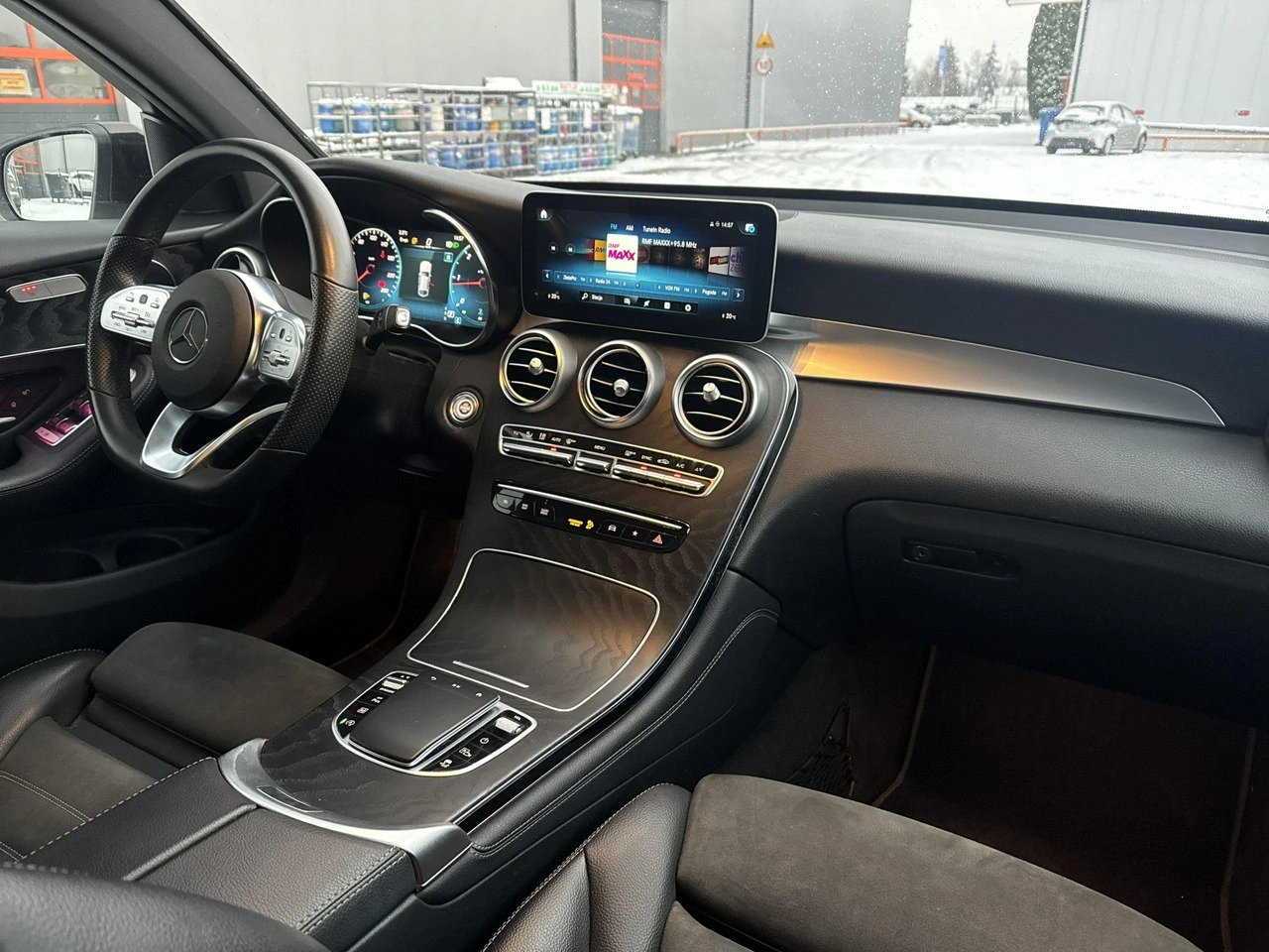 Mercedes GLC 220 - Zdjęcie 21