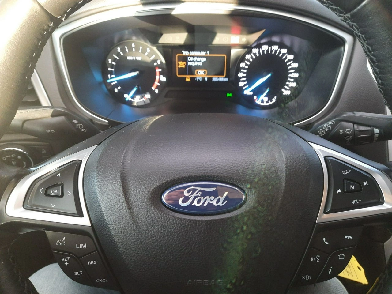 Ford Mondeo - Zdjęcie 14