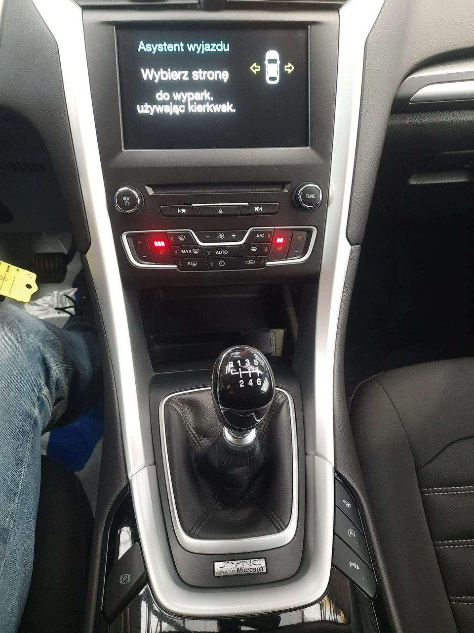 Ford Mondeo - Zdjęcie 19