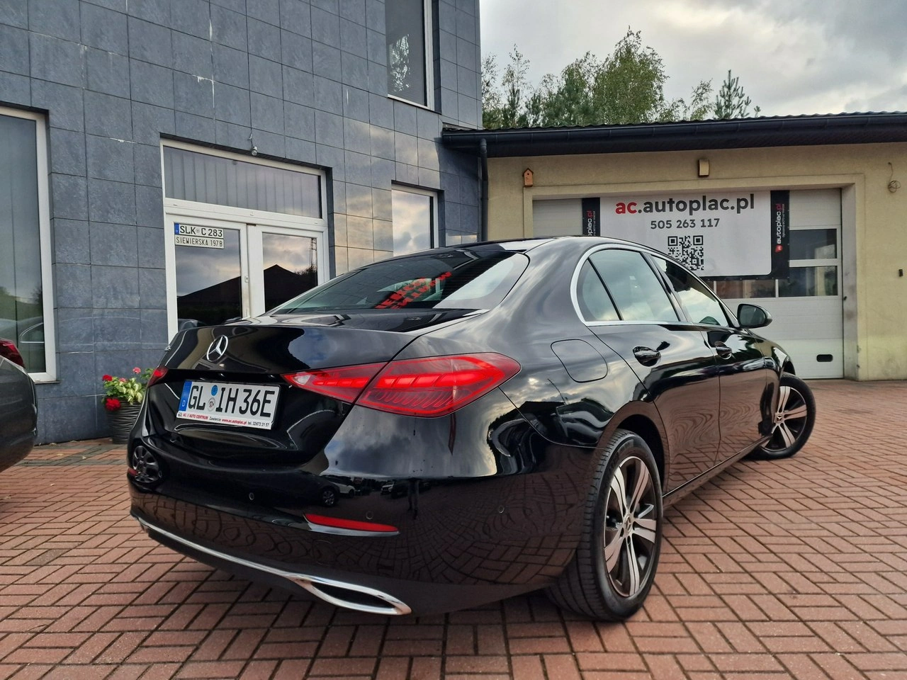 Mercedes C 300 - Zdjęcie 7