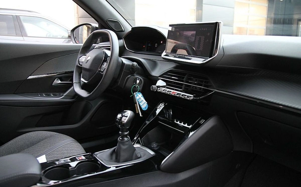 Peugeot 2008 - Zdjęcie 21