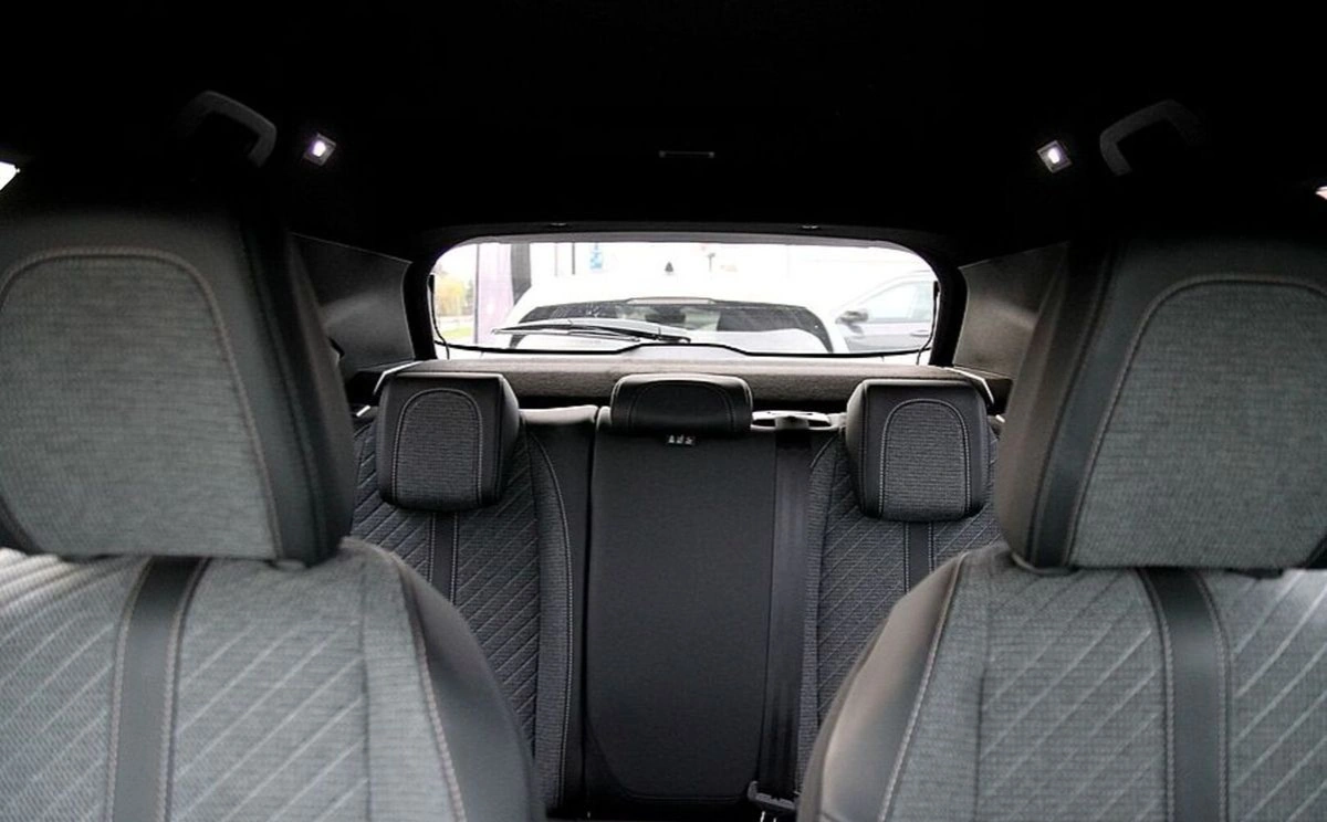 Peugeot 2008 - Zdjęcie 32