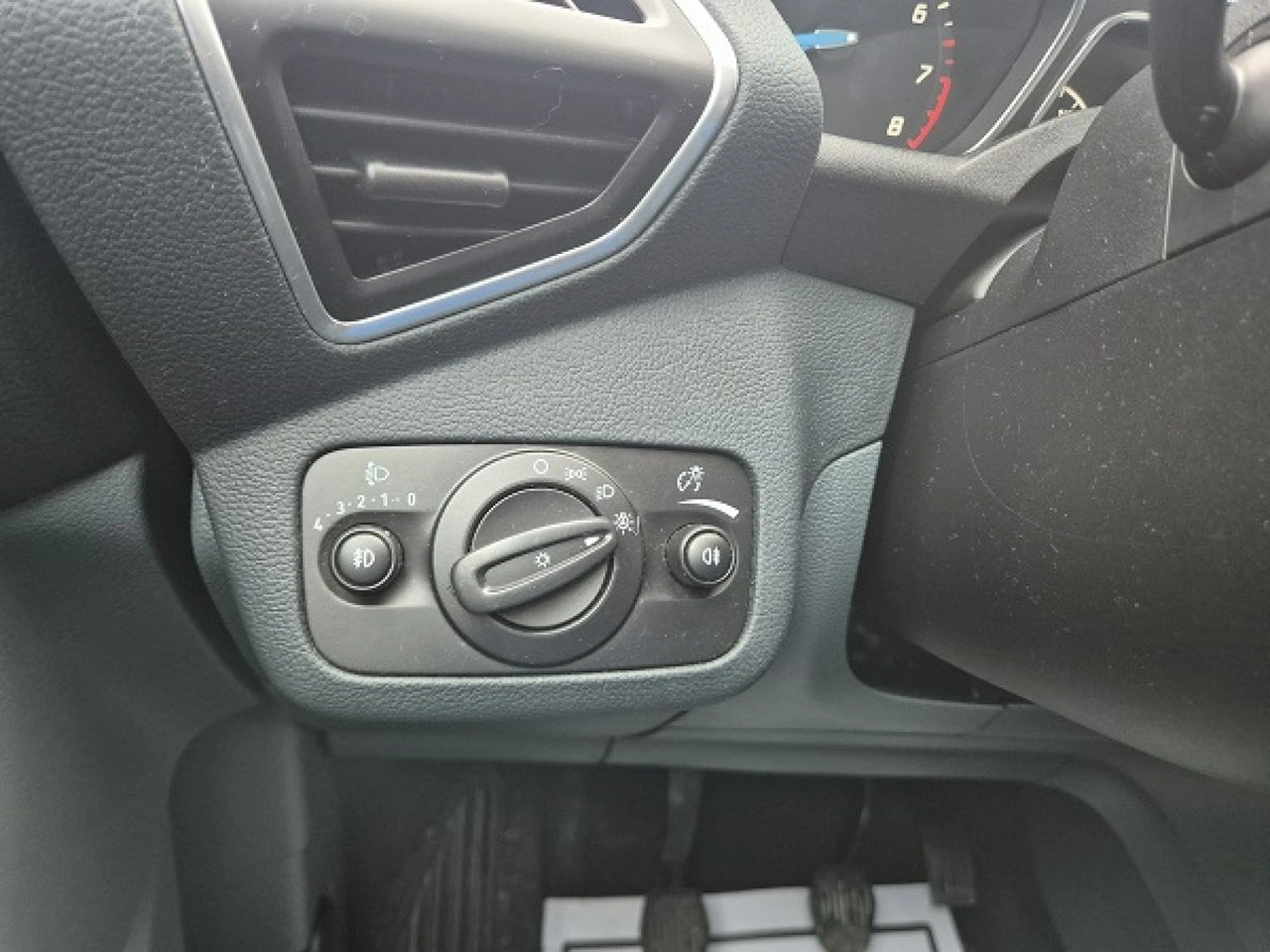 Ford Focus C-Max - Zdjęcie 22