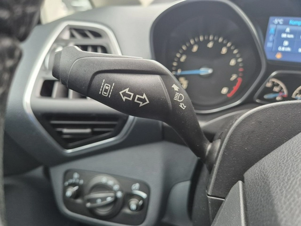 Ford Focus C-Max - Zdjęcie 23