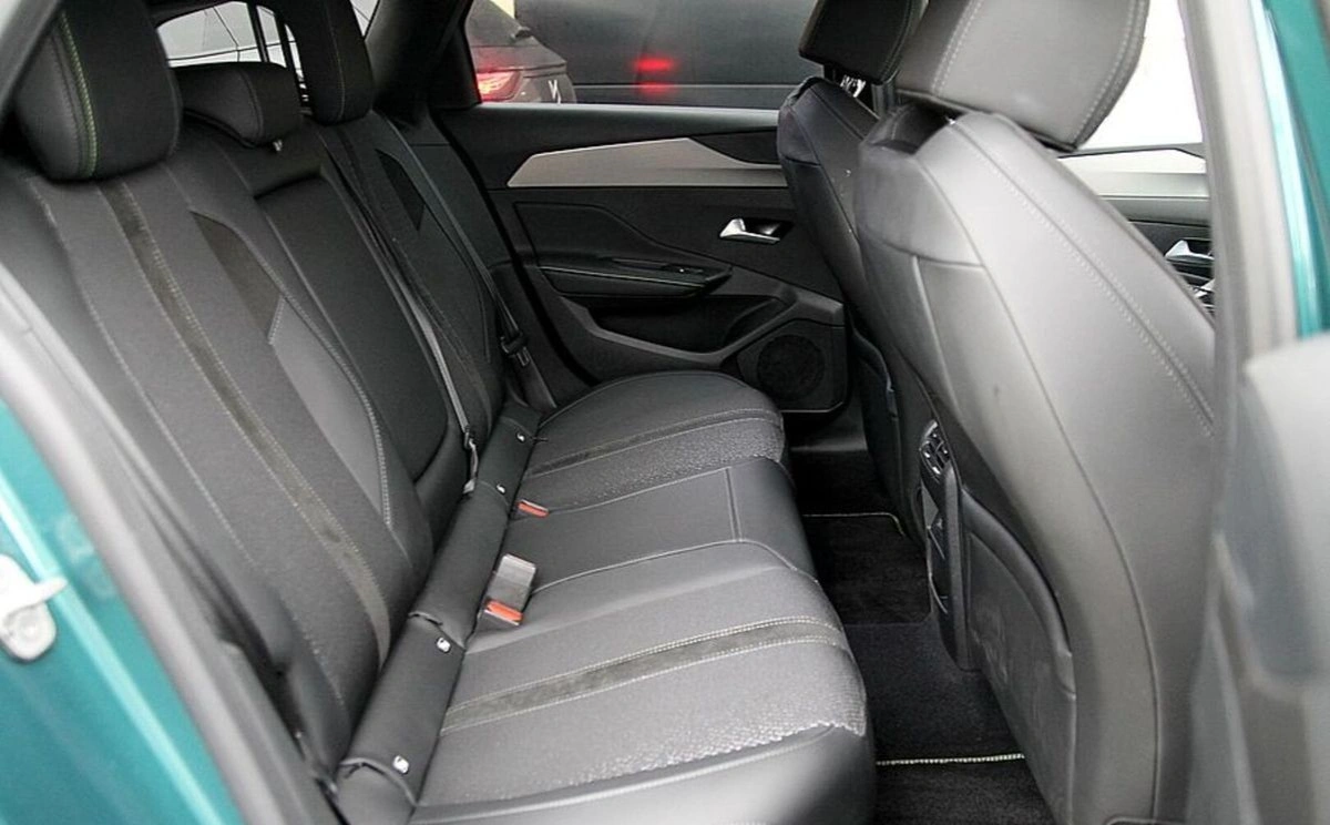 Peugeot 308 - Zdjęcie 26