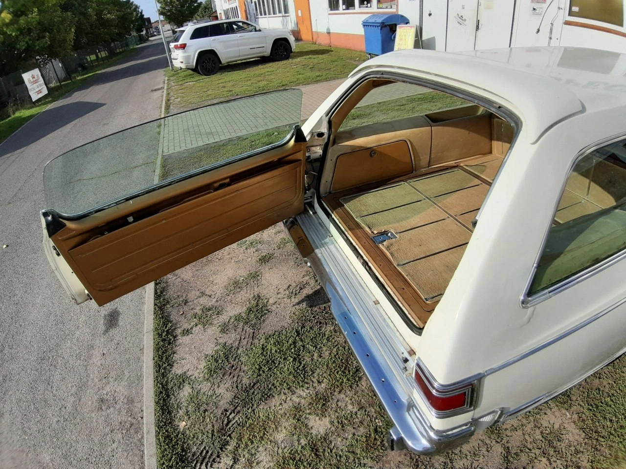 Chrysler Town & Country - Zdjęcie 38