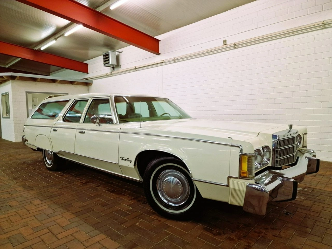 Chrysler Town & Country - Zdjęcie 25