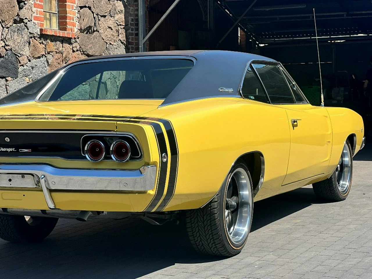 Dodge Charger - Zdjęcie 19