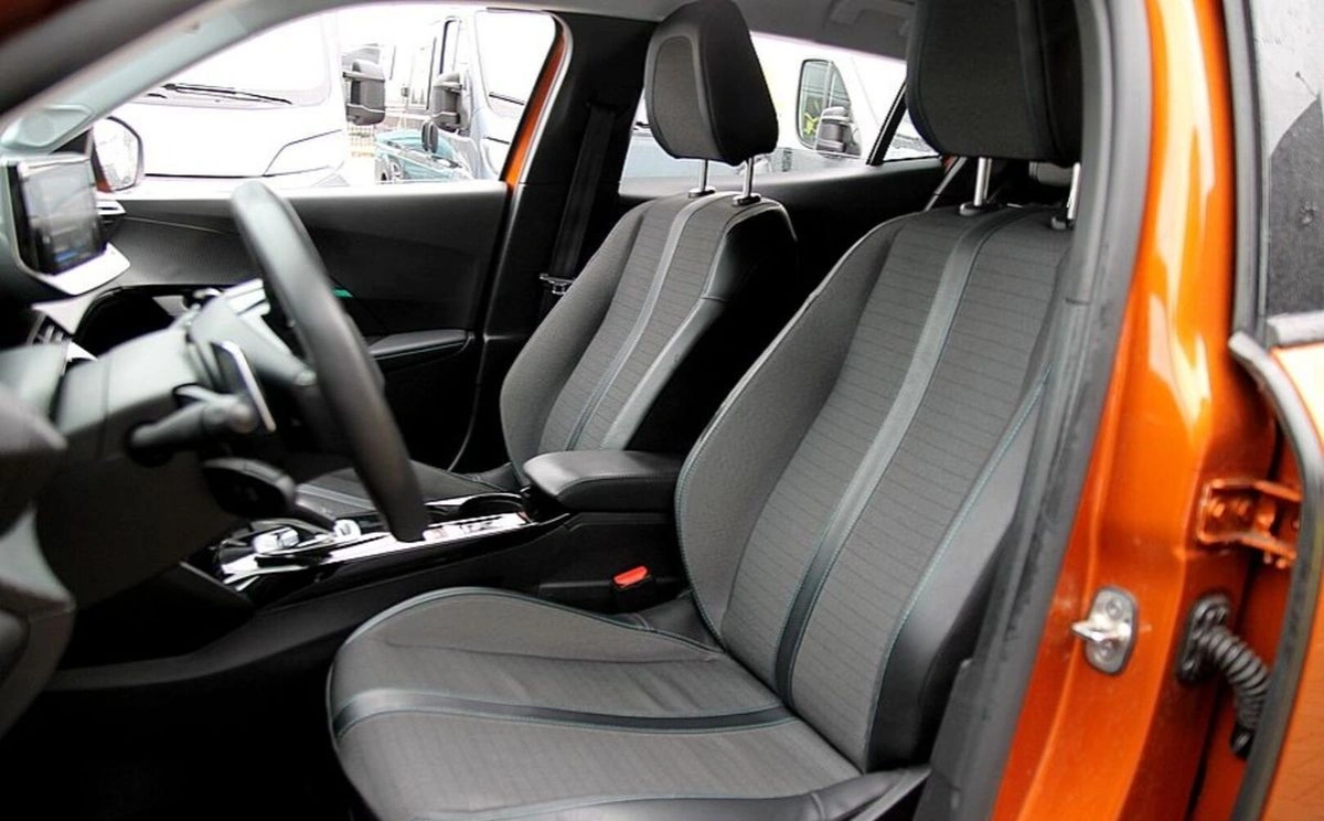 Peugeot 2008 - Zdjęcie 18