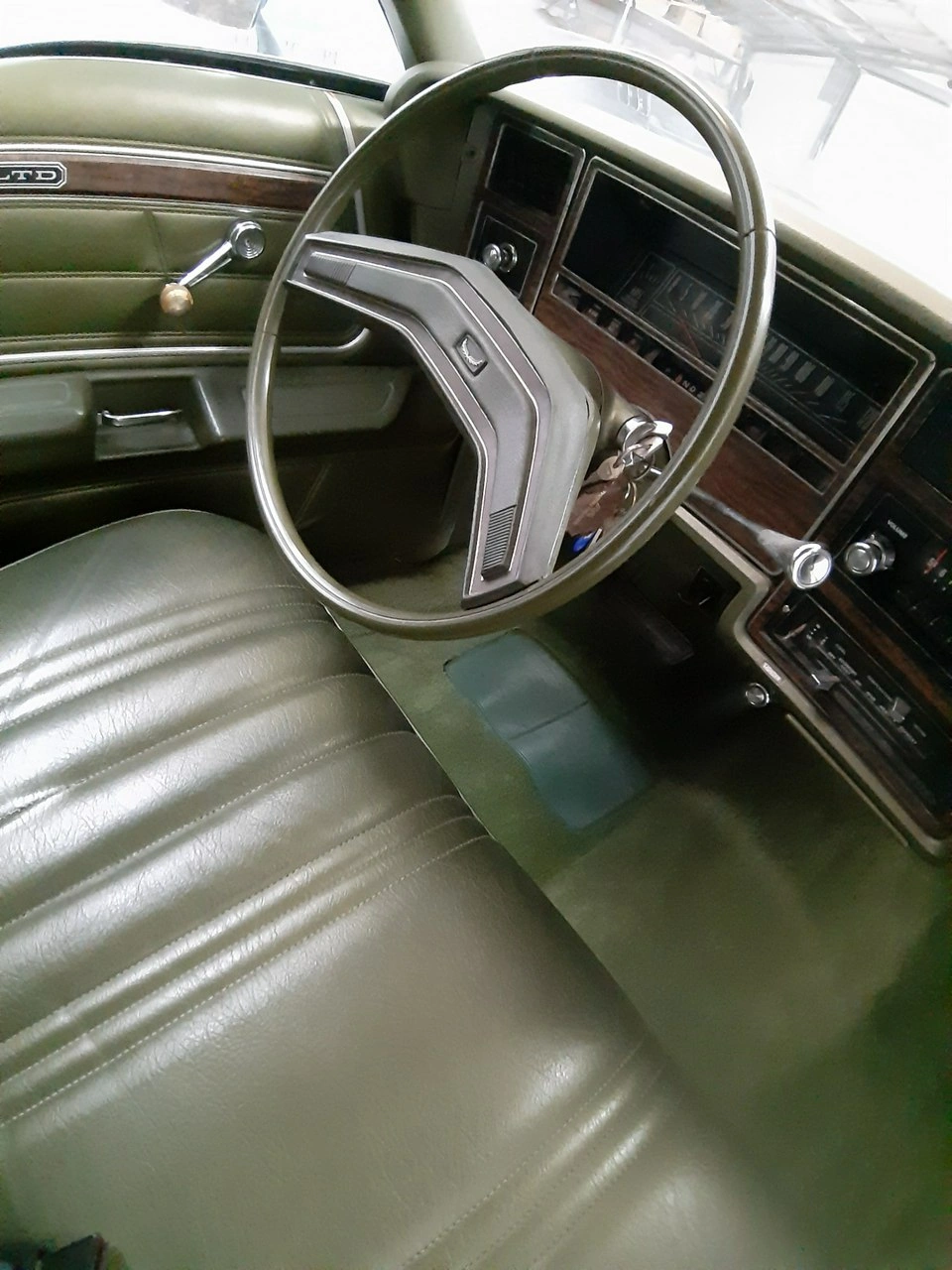 Ford LTD - Zdjęcie 29